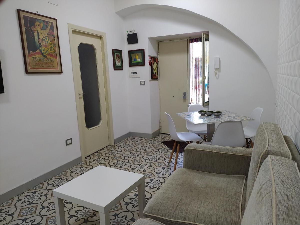 Casa Vacanze Maison Zio Bruno A' Scalinatella Naples Exterior photo